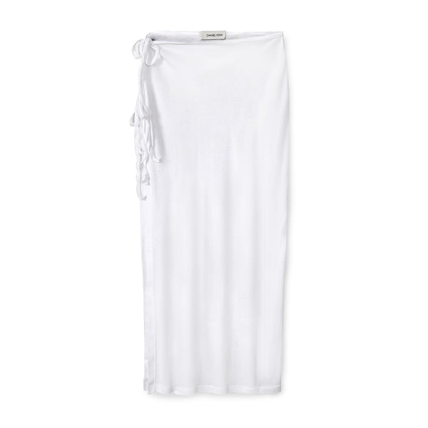 My white beach skirt