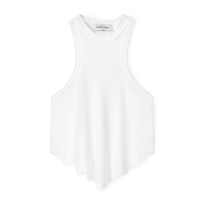 Asymmetric ribbed crop tank