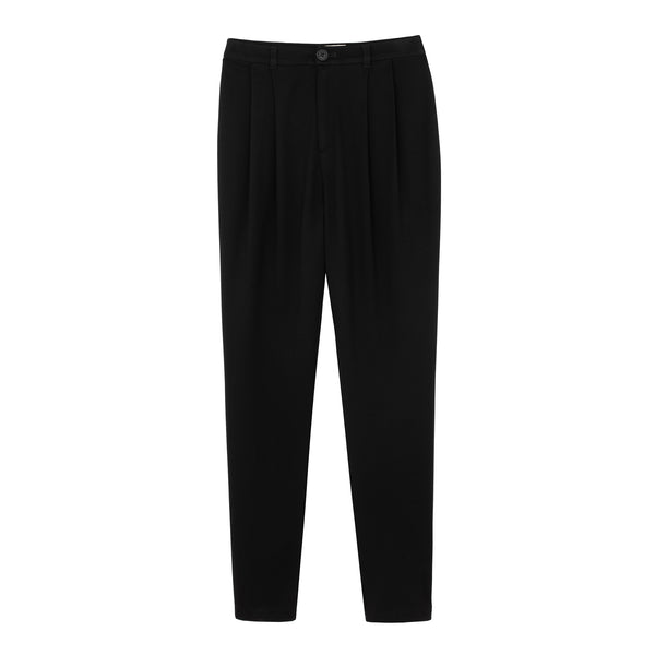 Must have black pants